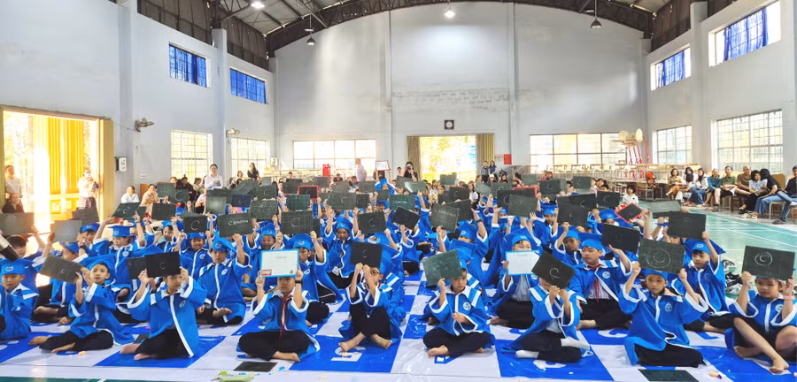 hoc-sinh-truong-tieu-hoc-nguyen-van-troi-tham-gia-cuoc-thi-rung-chuong-vang-nam-hoc-2026-2027-9820-6570.jpg