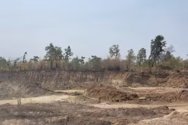 Chư Prông: San ủi trái phép đất rừng để làm đường vào khu sản xuất