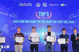 Vinh danh 5 giải pháp, sản phẩm ứng dụng trí tuệ nhân tạo xuất sắc 2024