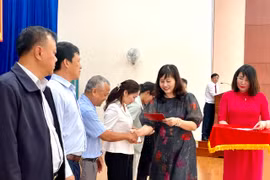 Gia Lai: 27 học viên hoàn thành lớp bồi dưỡng công chức ngạch chuyên viên cao cấp và tương đương khóa 15
