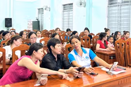 Krông Pa: Ra mắt câu lạc bộ phụ nữ với chuyển đổi số