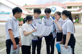Thí sinh Gia Lai “thở phào” sau 2 bài thi tổ hợp