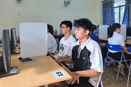 406 thí sinh dự thi đánh giá năng lực chuyên biệt của Trường Đại học Sư phạm TP. Hồ Chí Minh tại Gia Lai