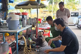 Pleiku: 1 cơ sở vi phạm quy định an toàn vệ sinh thực phẩm bị xử phạt 12 triệu đồng 
