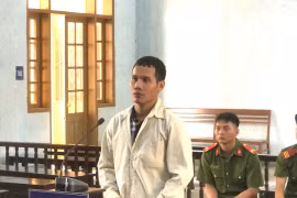 Dùng dao chém bạn, lãnh 11 năm tù