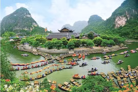 Triển lãm 'Du lịch qua các miền di sản và danh thắng Việt Nam' diễn ra từ 20/4