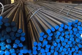Giá thép trong nước xuống thấp nhất trong 3 năm qua