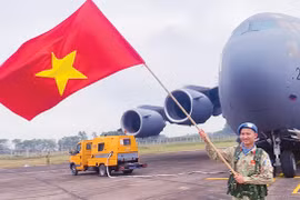 Lê Đình Huy với “sứ mệnh hòa bình” 