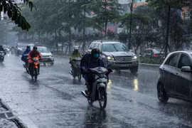 Khu vực Nam Bộ và Tây Nguyên ngày nắng, đêm có mưa rào, giông vài nơi 