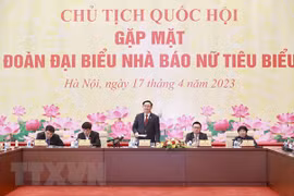 Chủ tịch Quốc hội Vương Đình Huệ: Nhà báo nữ Việt Nam luôn giữ được “Tâm sáng, lòng trong, bút sắc”, là “những bông lau bằng thép" 