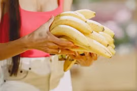 Tác dụng không ngờ của việc ăn 1 quả chuối trước khi ngủ