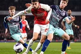 Kai Havertz tỏa sáng derby, Arsenal chiếm ngôi đầu Ngoại hạng Anh