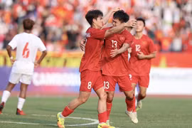 SEA Games 32: Thắng thuyết phục Myanmar, U22 Việt Nam tìm lại niềm tin