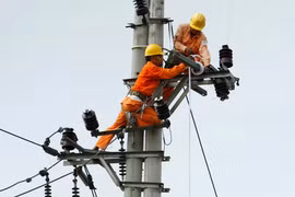 Đề nghị kỷ luật lãnh đạo EVN do để xảy ra gián đoạn cung ứng điện