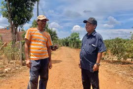 Ông Hyang dân vận khéo