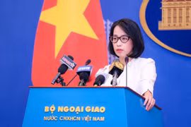 Yêu cầu Trung Quốc rút tàu Hướng Dương Hồng 10 ra khỏi vùng biển của Việt Nam