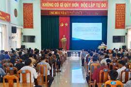 Tập huấn triển khai Cuộc vận động “Làm thay đổi nếp nghĩ, cách làm” tại Chư Prông