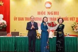 Bí thư Tỉnh ủy Ninh Bình là Phó Chủ tịch, Tổng Thư ký Ủy ban MTTQ