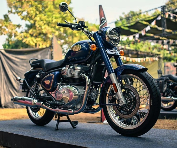 glo-royal-enfield-bullet-650-2.jpg