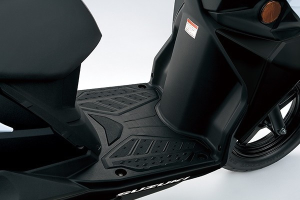 glo-suzuki-6.jpg
