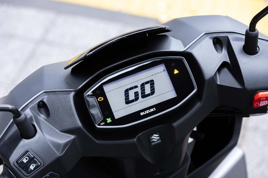 glo-suzuki-1.jpg