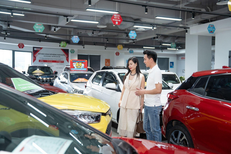 Bán xe cũ mua xe HEV mới tại đại lý có hoạt động T-Sure được miễn lãi suất vay trả góp trong 6 tháng đầu. glo-toyota-3.jpg