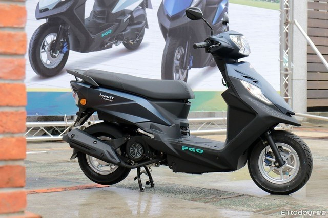 xe-tay-ga-xang-dien-2.jpg