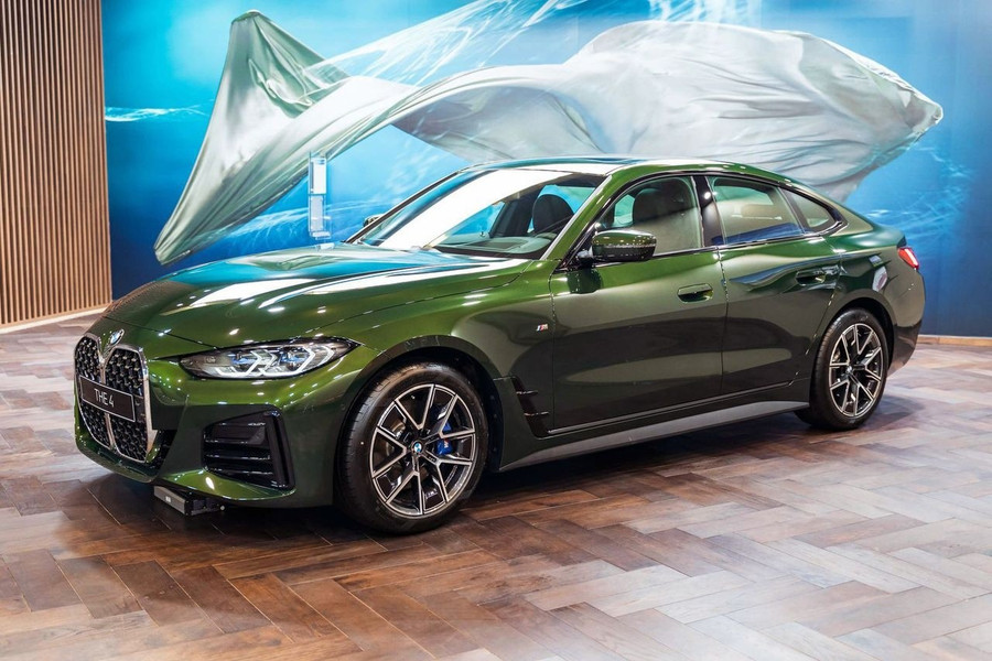 glo-coupe-the-thao-430i-2.jpg