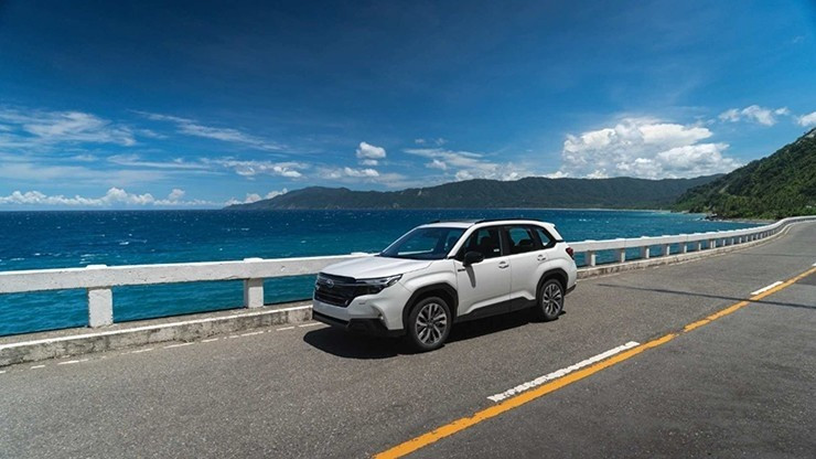 glo-suv-hybrid-2.jpg