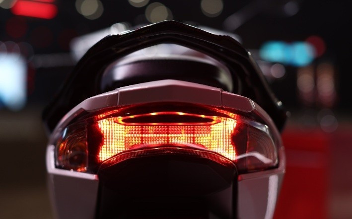glo-honda-wave-125-110816.jpg