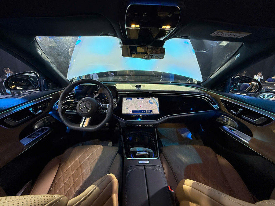 glo-mercedes-benz-e-class-6.jpg