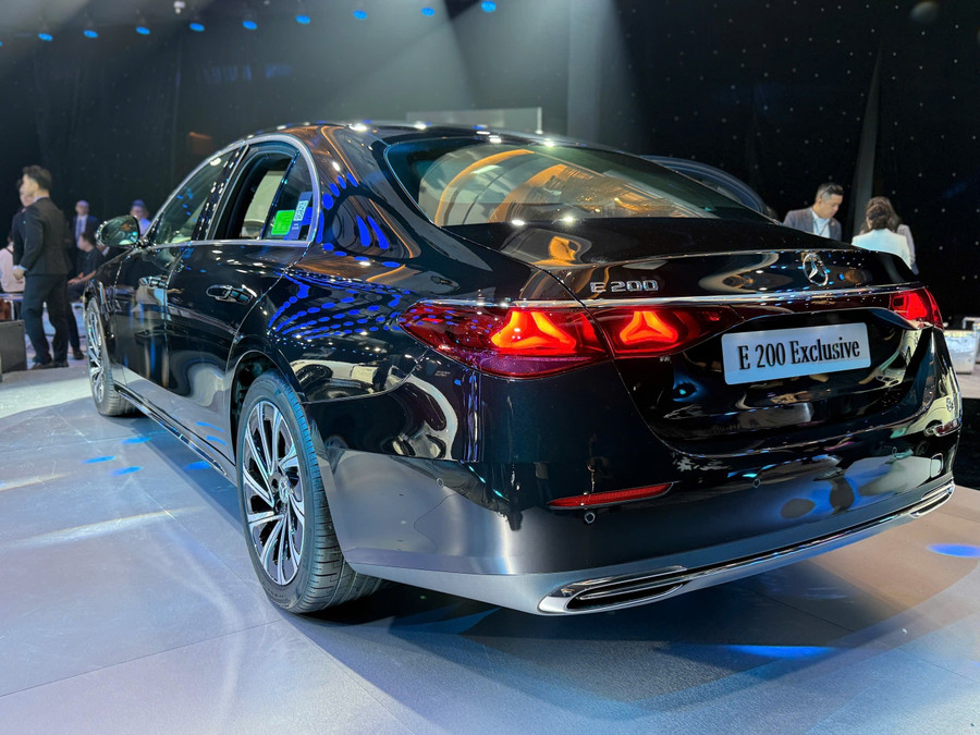 glo-mercedes-benz-e-class-5.jpg