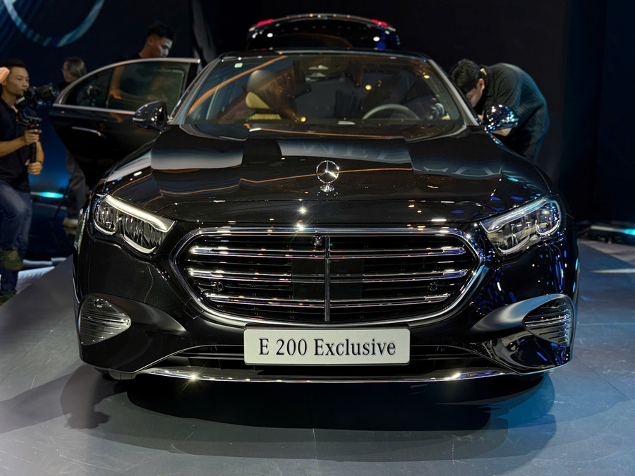 glo-mercedes-benz-e-class-4.jpg