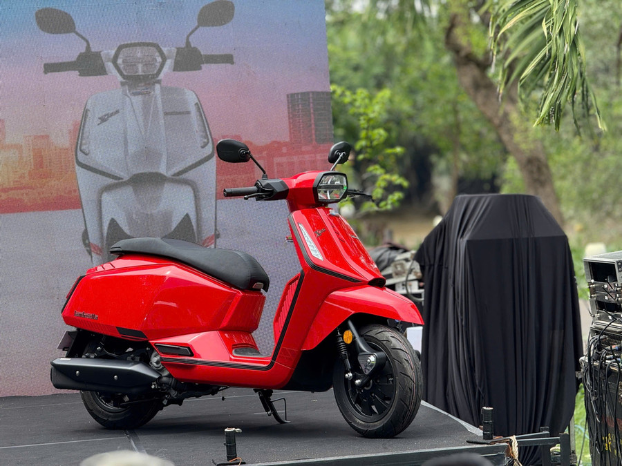 glo-lambretta-2.jpg