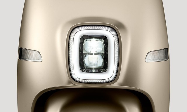 glo-6925-2.jpg