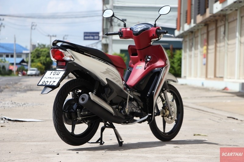 Jupiter Finnđược trang bị phuộc sau YSS DTG Plus. Ảnh: S.t 4-jupiter-finn.jpg