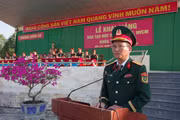 Hơn 2.000 học viên tham gia khóa đào tạo hạ sĩ quan chỉ huy, nhân viên chuyên môn. 