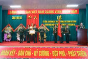 Công ty Hợp tác kinh tế 385 đón nhận Huân chương Lao động hạng ba 