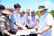 Phó Chủ tịch UBND tỉnh Dương Mah Tiệp kiểm tra, đôn đốc tiến độ các dự án chăn nuôi heo khởi công mới 