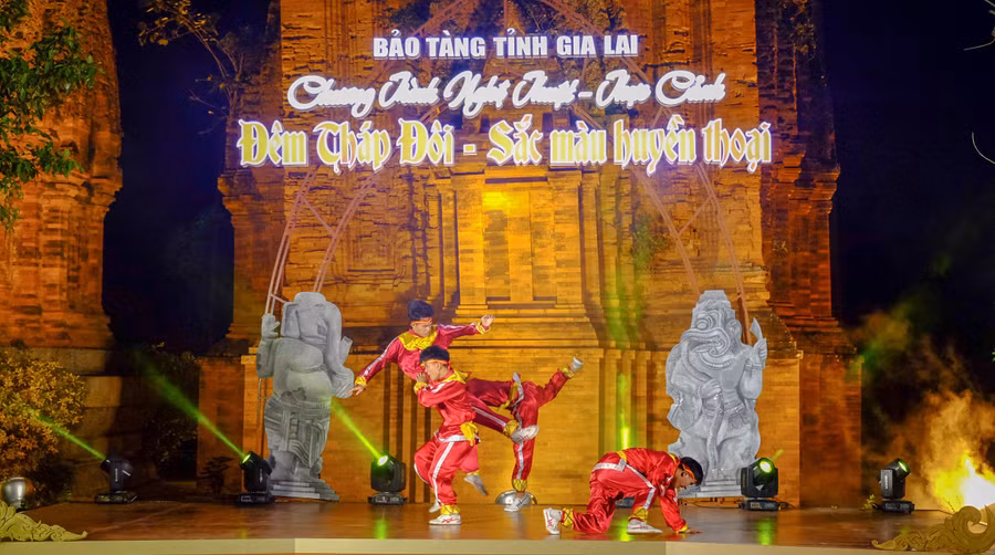 bieu-dien-vo-co-truyen-binh-dinh.jpg