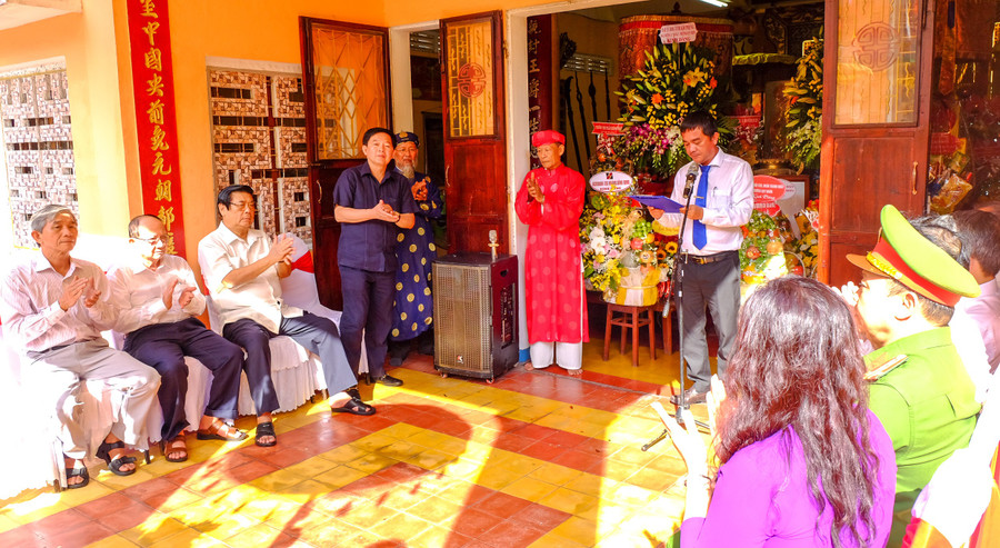 Đại biểu tham dự lễ giỗ Đức Thánh Trần. Ảnh: Ngọc Nhuận dai-bieu-tham-du-le-gio-duc-thanh-tranjpg.jpg