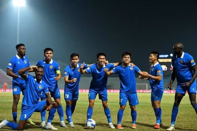 CLB Quảng Nam quyết tâm tạo bất ngờ cho đội khách Bình Dương