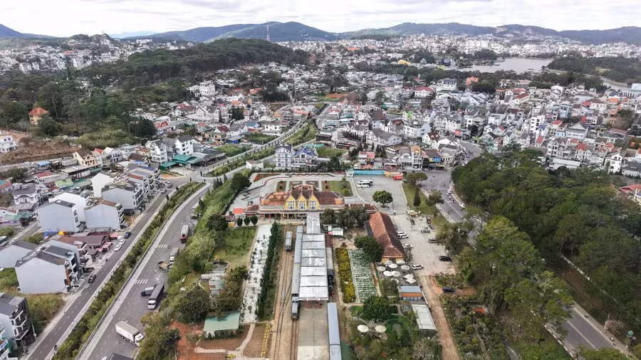 Một góc TP.Đà Lạt, nơi đặt Trung tâm hành chính - chính trị của tỉnh Lâm Đồng (mới), sau khi sáp nhập 3 tỉnh Lâm Đồng, Bình Thuận, Đắk Nông