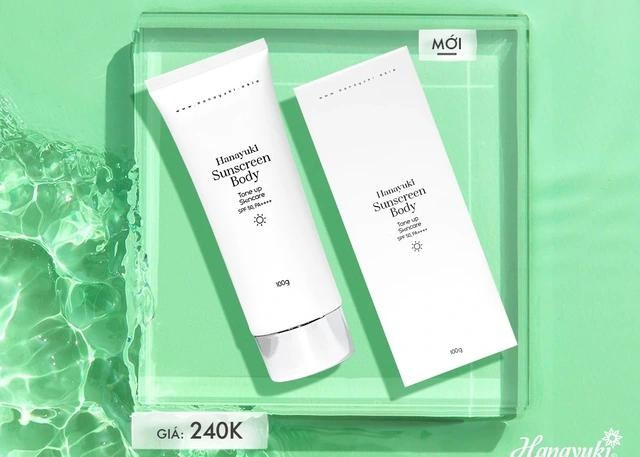 Sản phẩm Hanayuki Sunscreen Body được quảng bá trên trang web của Hanayuki Sản phẩm Hanayuki Sunscreen Body được quảng bá trên trang web của Hanayuki