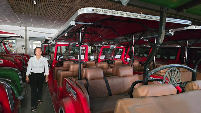 25 xe điện của Công ty Thịnh Hùng phải ngừng hoạt động, nằm bãi gần 4 tháng qua 25 xe điện của Công ty Thịnh Hùng phải ngừng hoạt động, nằm bãi gần 4 tháng qua