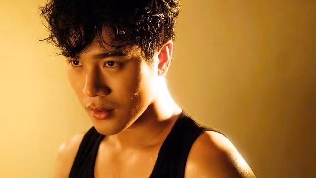 Trần Phong tái xuất màn ảnh rộng với phim Năm mười