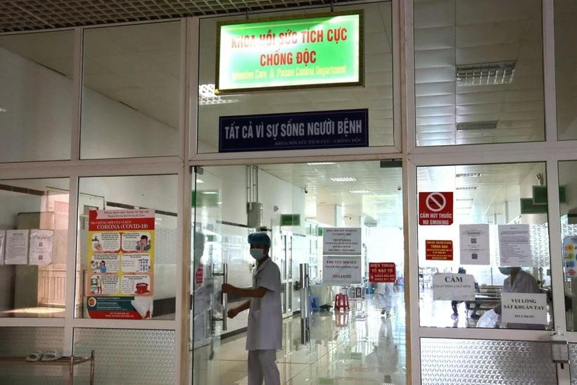 Khoa Hồi sức tích cực- Chống độc, Bệnh viện Đa khoa Vùng Tây Nguyên. (Báo Đắk Lắk) Khoa Hồi sức tích cực- Chống độc, Bệnh viện Đa khoa Vùng Tây Nguyên. (Báo Đắk Lắk)