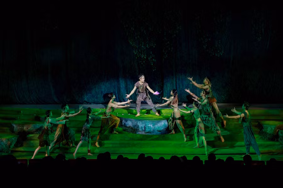 Tại buổi công diễn, các cơ quan ban ngành, các chuyên gia đánh giá nghệ thuật, đại diện các đơn vị lữ hành trên địa bàn đã tới thưởng thức và dành nhiều đánh giá tích cực