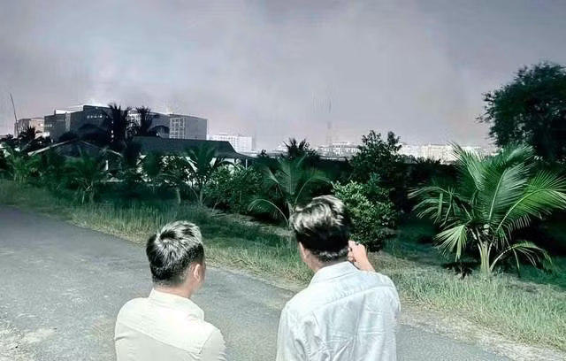 Bên kia biên giới nhìn từ ấp Tà Beng (H.Bến Cầu, Tây Ninh)