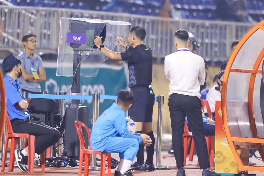 VAR rất quan trọng ở mỗi trận đấu